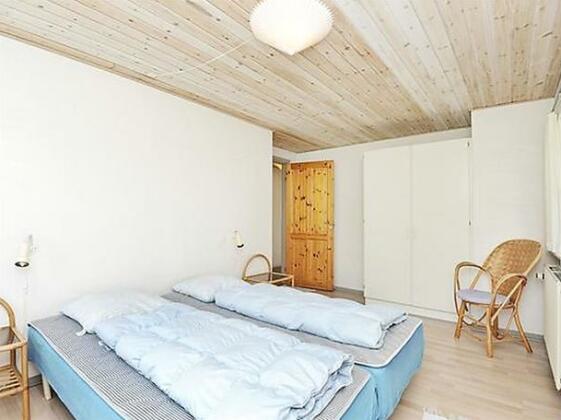 Three-Bedroom Holiday home in Blavand 57 - Photo4