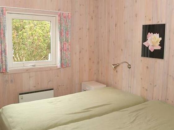 Three-Bedroom Holiday home in Blavand 65 - Photo4