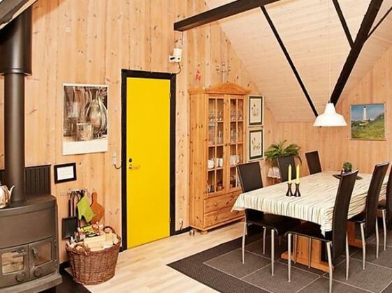 Three-Bedroom Holiday home in Blavand 69 - Photo3