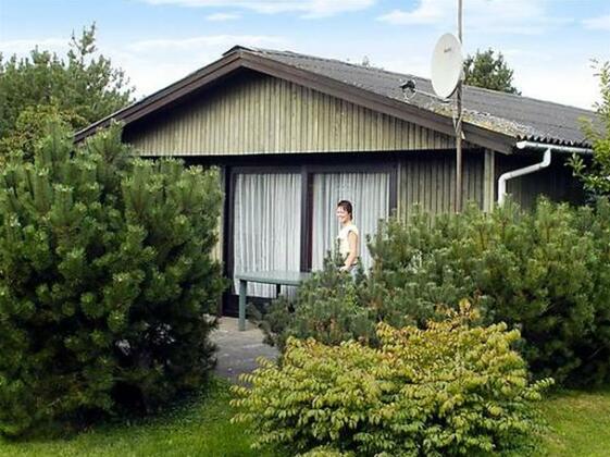 Three-Bedroom Holiday home in Borkop 11 - Photo2