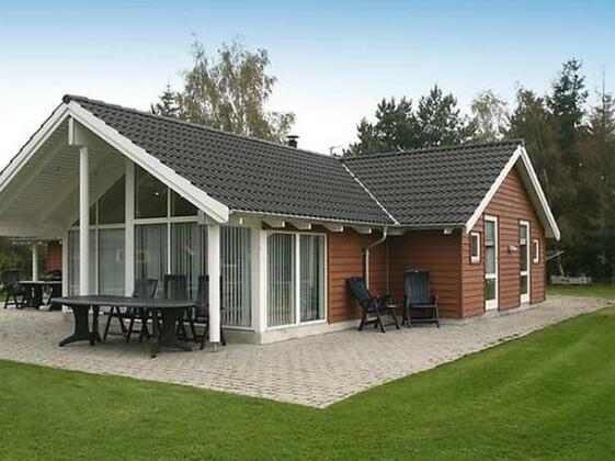 Four-Bedroom Holiday home in Stege 2 - Photo3