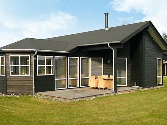 Three-Bedroom Holiday home in Stege 5 - Photo2