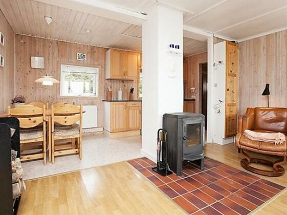 Two-Bedroom Holiday home in Stege 10 - Photo4