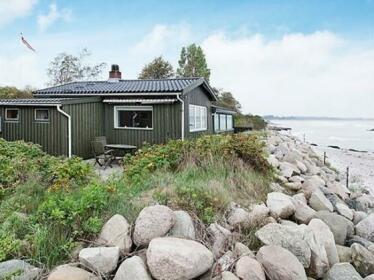 Two-Bedroom Holiday home in Stege 10