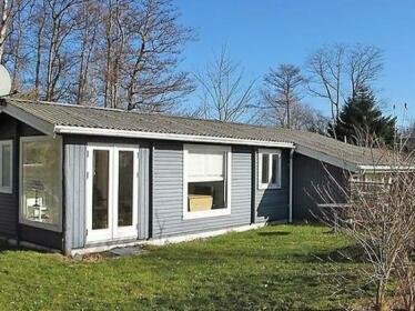 Two-Bedroom Holiday home in Stege 7