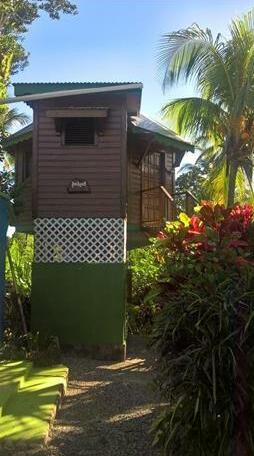 Calibishie Gardens - Photo2
