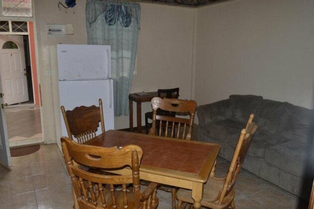 Smart Choice Apartments - Photo2