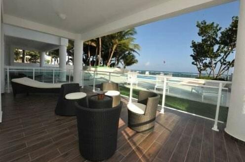 Watermark Luxury Oceanfront Residences - Photo3