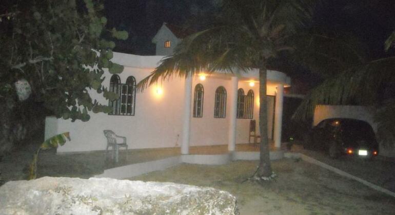 Guesthouse Villa La Isla - Photo2