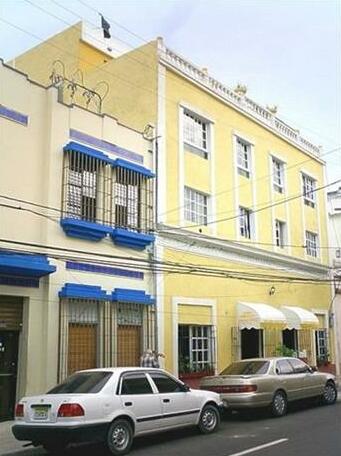 Hostal Condo-Parque