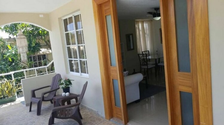 Fully Equipped New 2br Apt-dt-2mins To The Beach - Photo3
