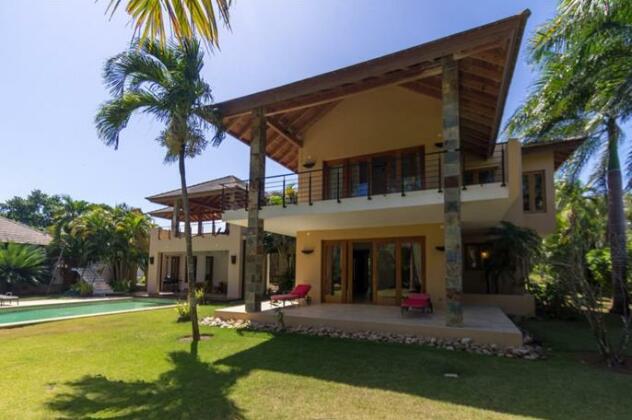 Luxury Villas at Sea Horse Ranch