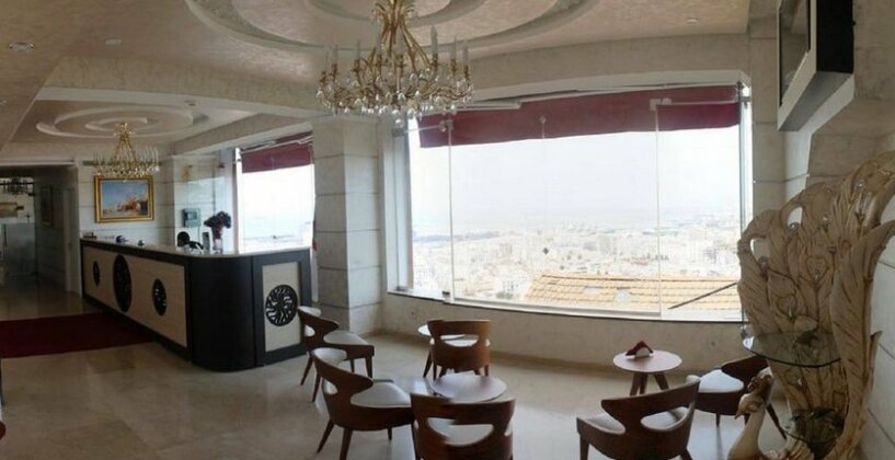 Ikram El Dhayf - Photo4