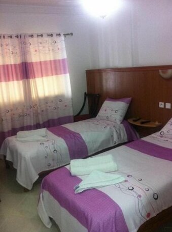 Oumaya Safa - Photo3