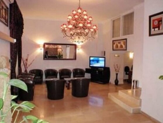 ST Hotel - Photo2