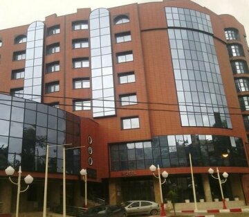 Le Cristale Hotel