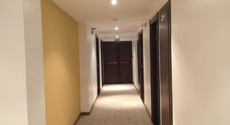 Clean Hotel - Photo4