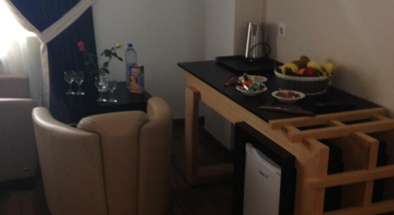 Clean Hotel - Photo5