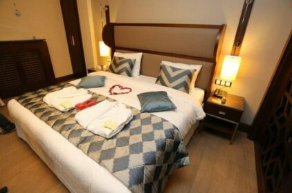 Hotel Azdif