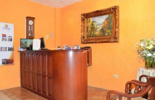 Hostal Gampala - Photo2