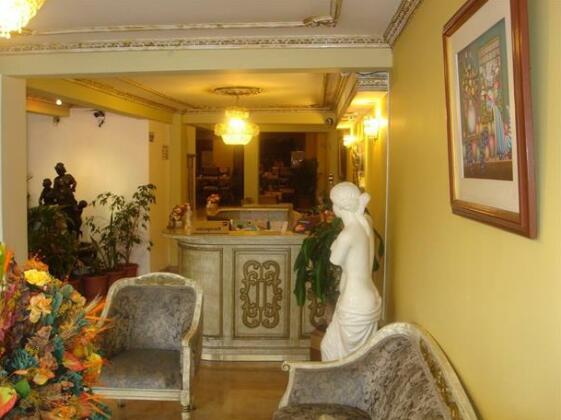 Colony Inn Hotel - Photo4