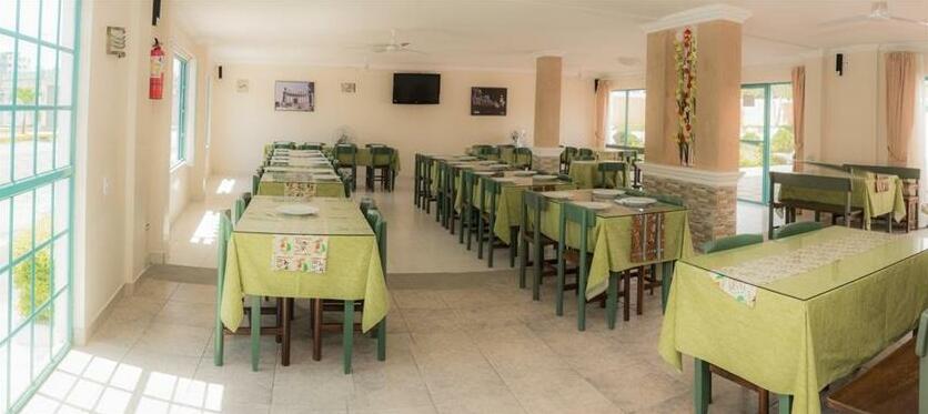 Hotel Carluz - Photo5