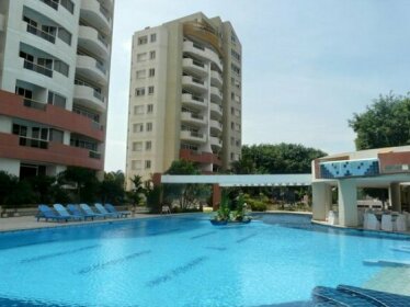 Playa Almendro Resort
