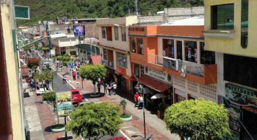 Erupcion Art Hotel & Hostel