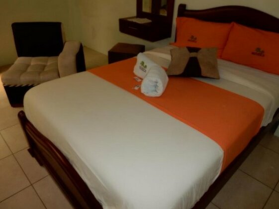 Hostal El Bosque Inn - Photo5