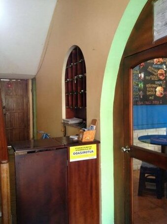 Hostal Los Andes Banos - Photo2