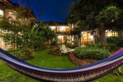 La Floresta Hotel
