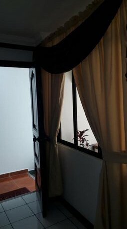 Casa El Quinde - Photo3