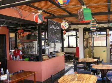 El Cafecito Restaurant- Bar- Hostel