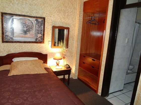 Hotel Tito Cuenca - Photo5