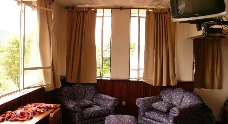 Riverview Hotel Cuenca - Photo4