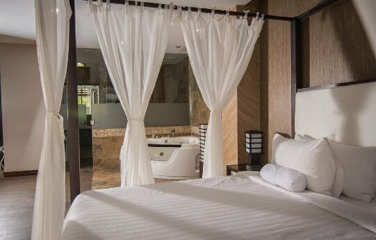Arhana Hosteria & Resort - Photo4