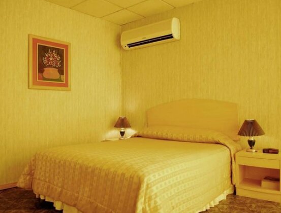 Gold Center Hotel - Photo4