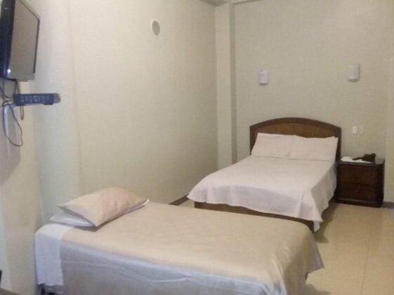 Hostal Cristhian Inn - Photo5