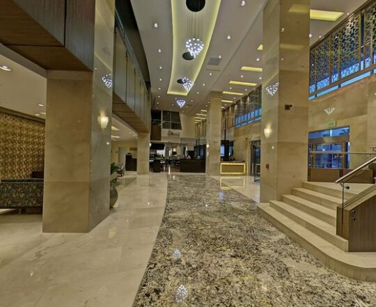 Sheraton Four Points - Photo3