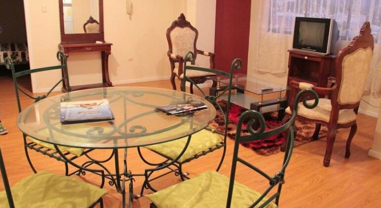 Apartamentos del Rio - Photo2