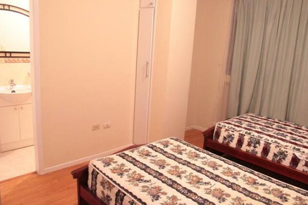 Apartamentos del Rio - Photo5