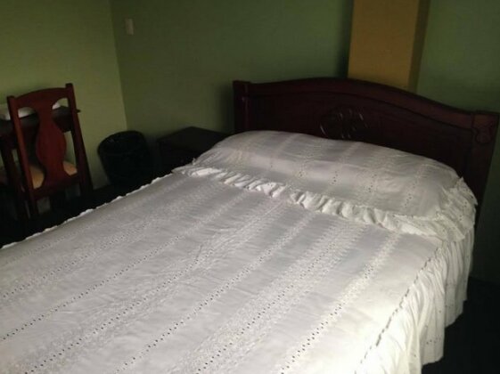 Hostal Los Lirios - Photo4