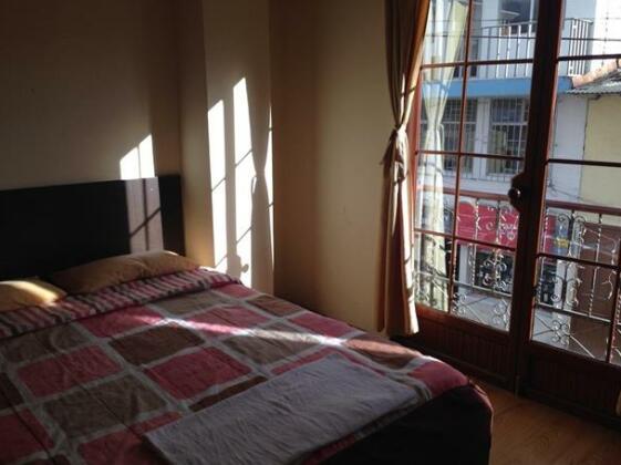 Hostal Real Colon Aguilar - Photo5