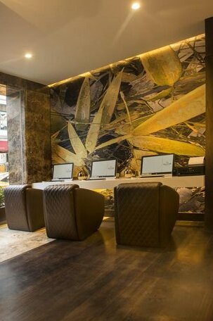 Romar Royal Hotel - Photo2