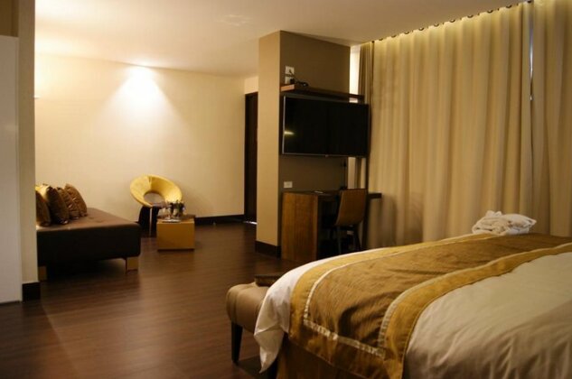 Romar Royal Hotel - Photo4