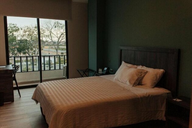 Greenport Hotel & Suites - Photo3