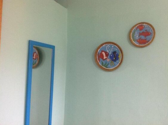 Donkey Den - Photo2