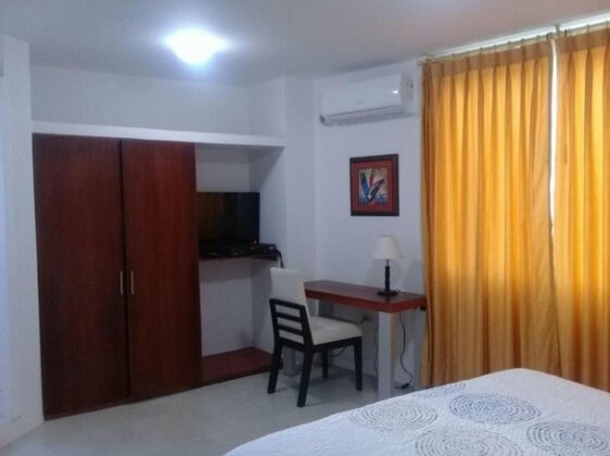 Goleta Hostal Manta - Photo5