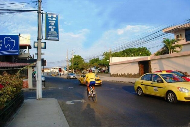 Hostal Casa Latina - Photo3