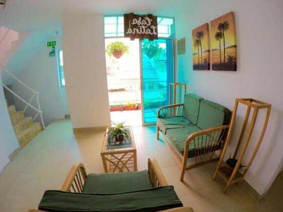 Hostal Casa Latina - Photo5